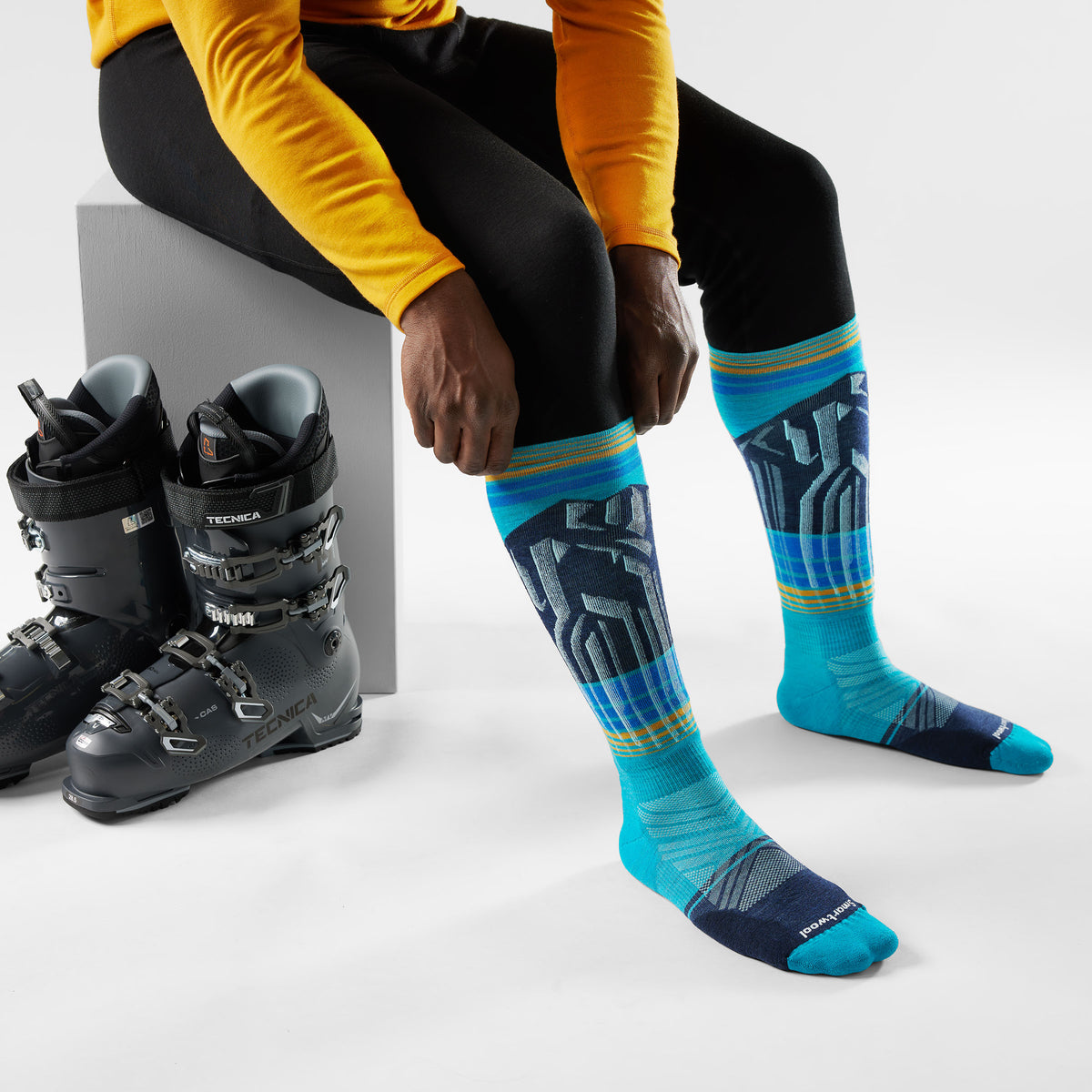 Ski Summit Shot Over The Calf Socks Capri - ver - 2